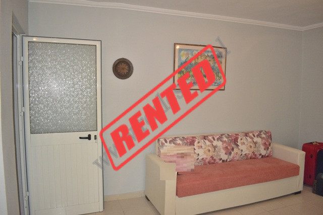 Apartament 1+1 me qira ne zonen e Ali Demit ne Tirane